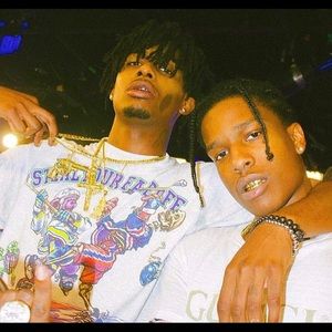 Meet your Posher, Ivorie